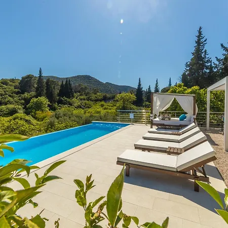 Luxury G With Pool Ploče